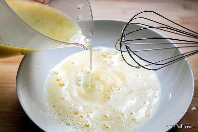 How to make perfect Greek avgolemono