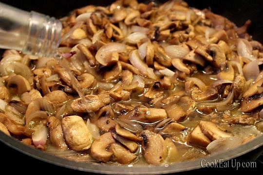Mushrooms with potatoes in wine