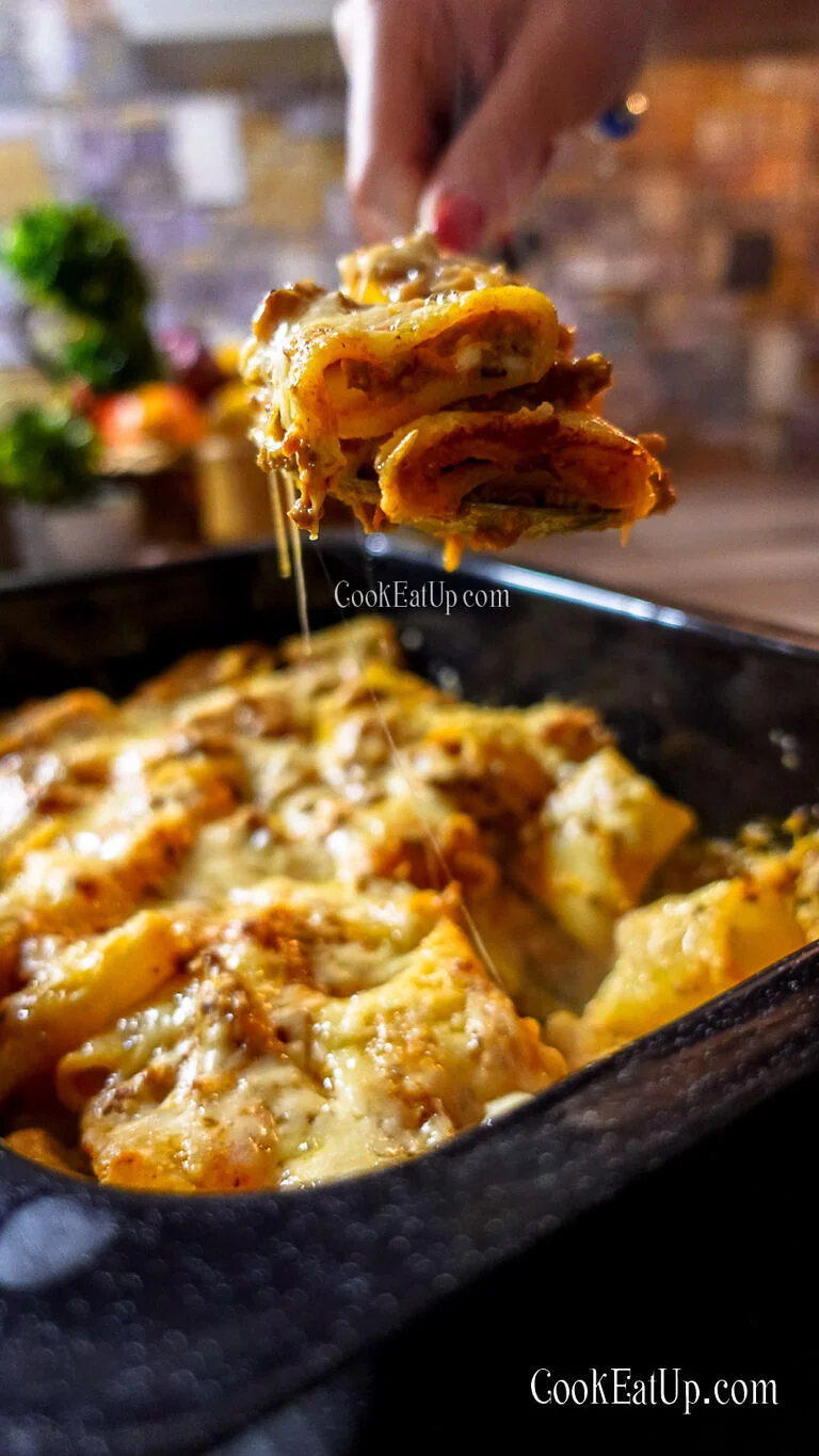 Ζυμαρικά με κρεμώδη σάλτσα κιμά, στο φούρνο ⋆ Cook Eat Up!